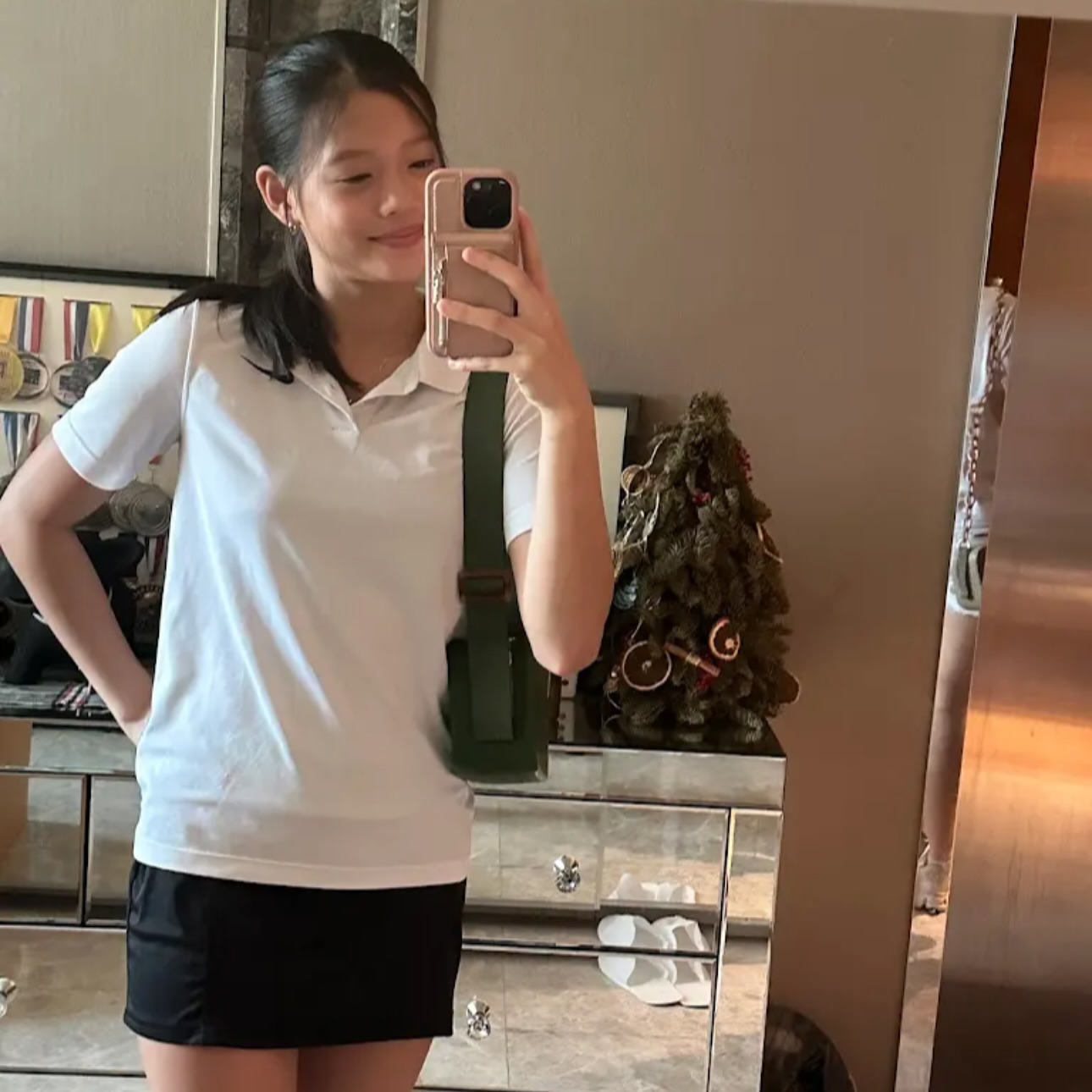 ZARATHEBANANA